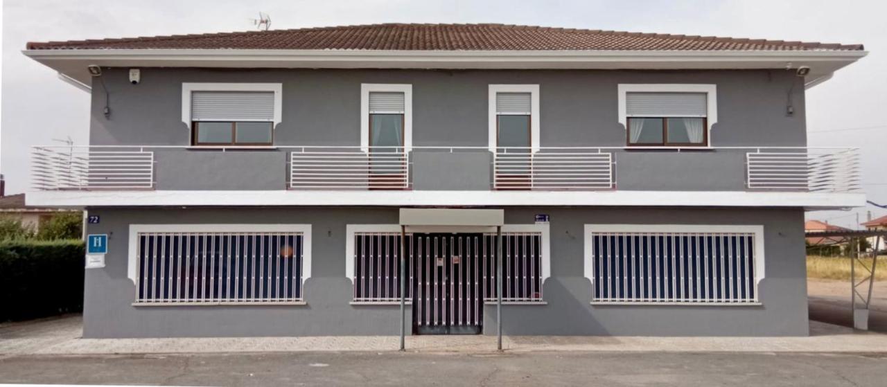 La Villa Hostal Calvarrasa de Abajo Εξωτερικό φωτογραφία